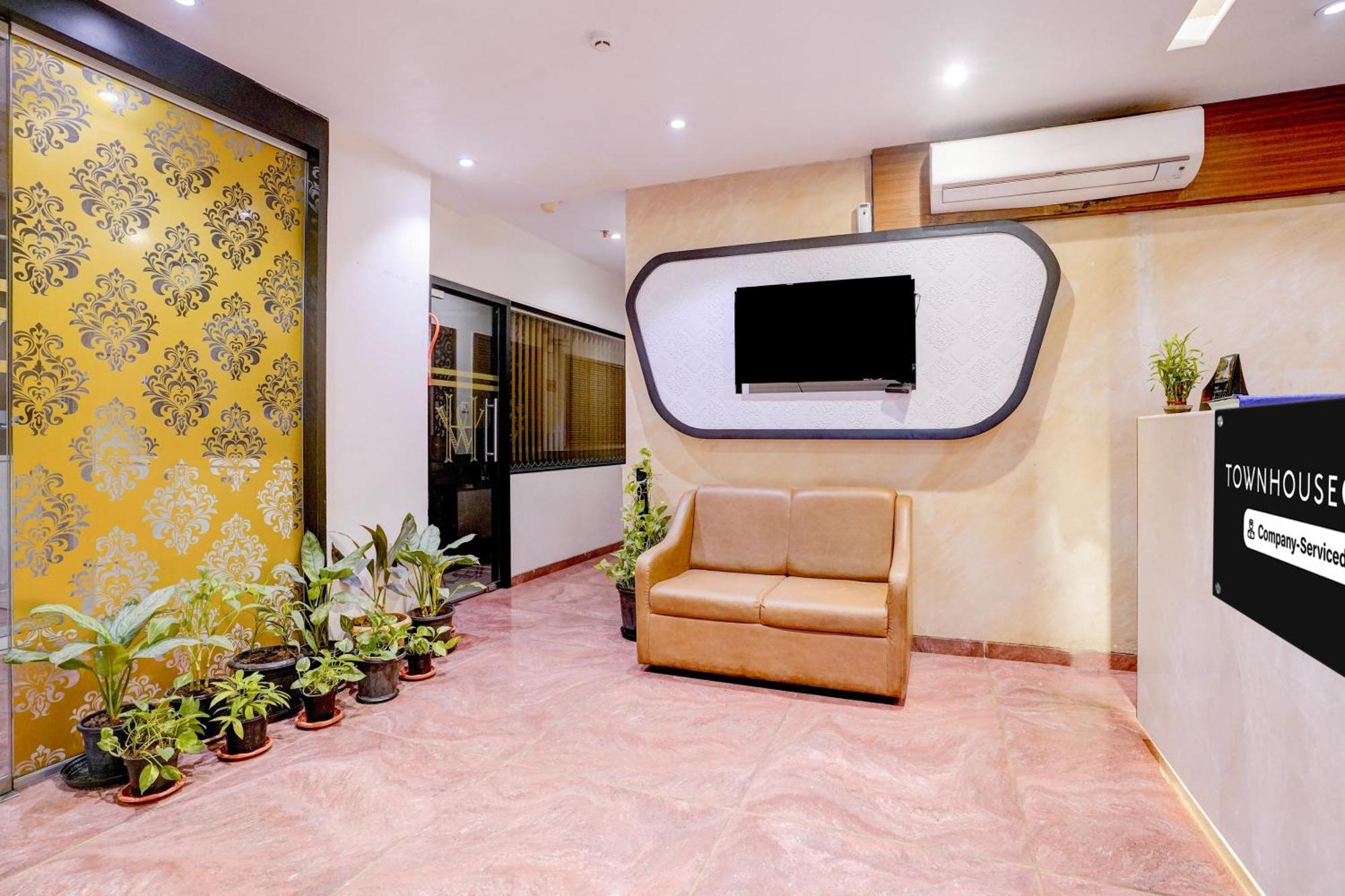 Super Townhouse Oak Times Square Le Western Bombay Eksteriør billede
