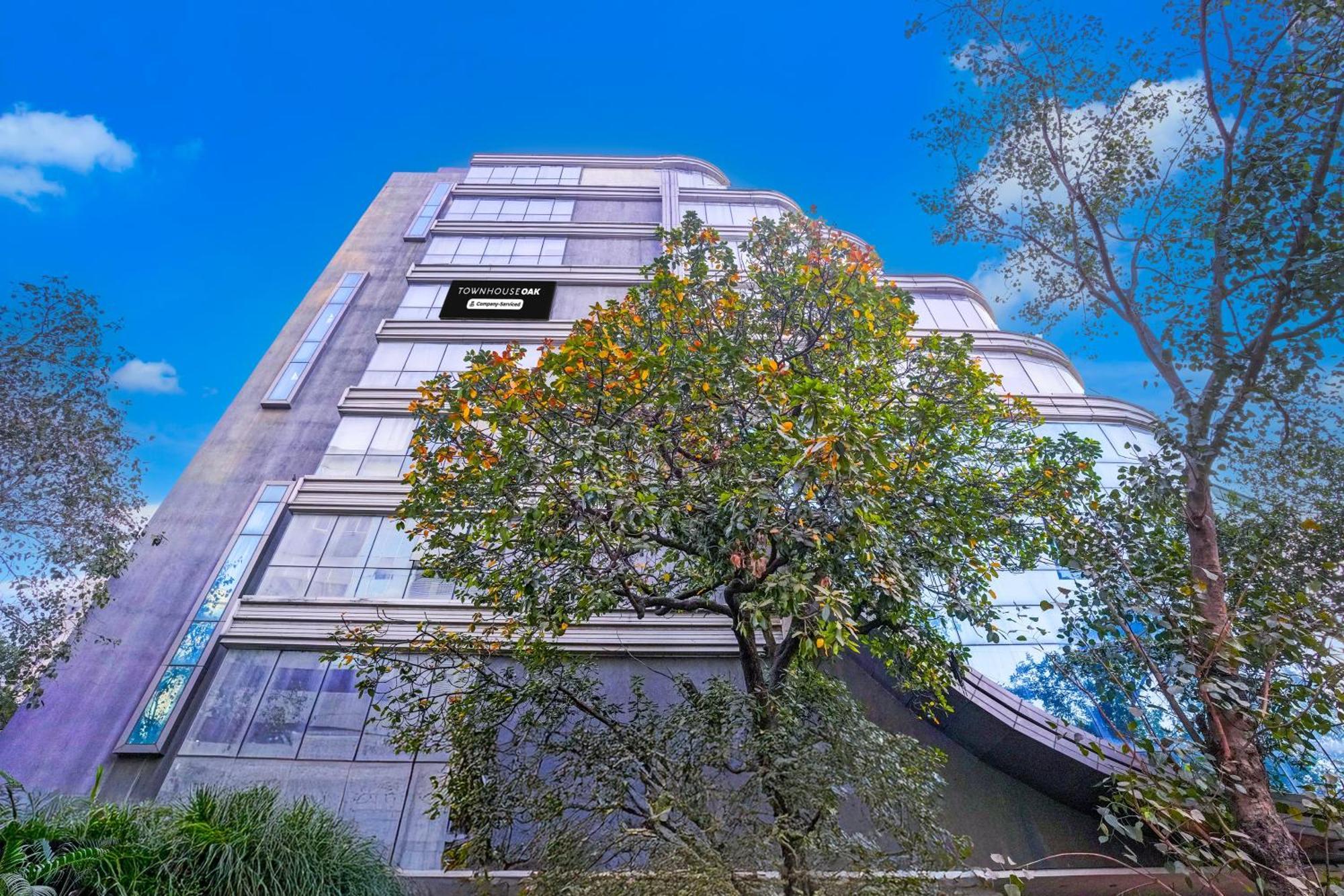 Super Townhouse Oak Times Square Le Western Bombay Eksteriør billede