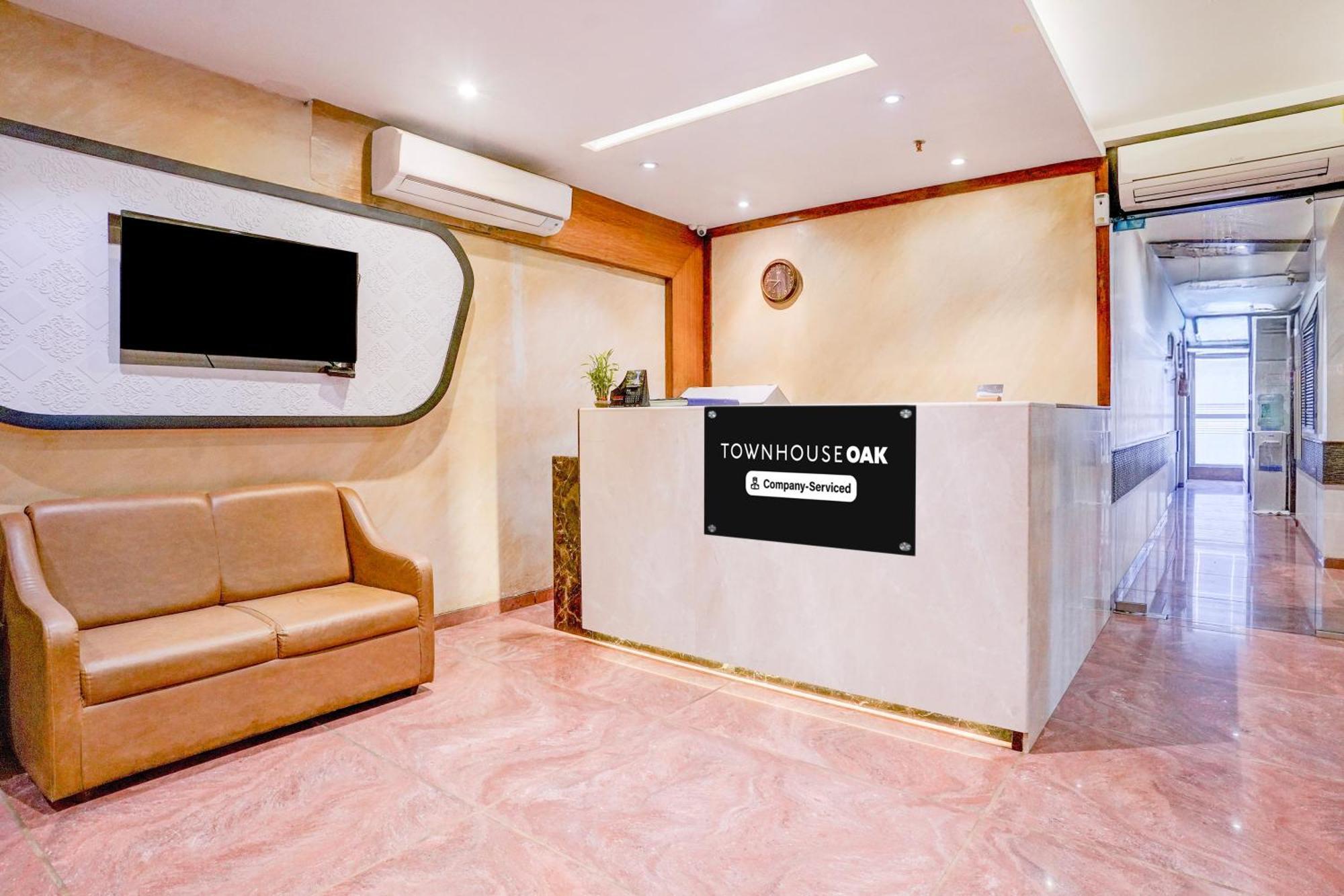 Super Townhouse Oak Times Square Le Western Bombay Eksteriør billede